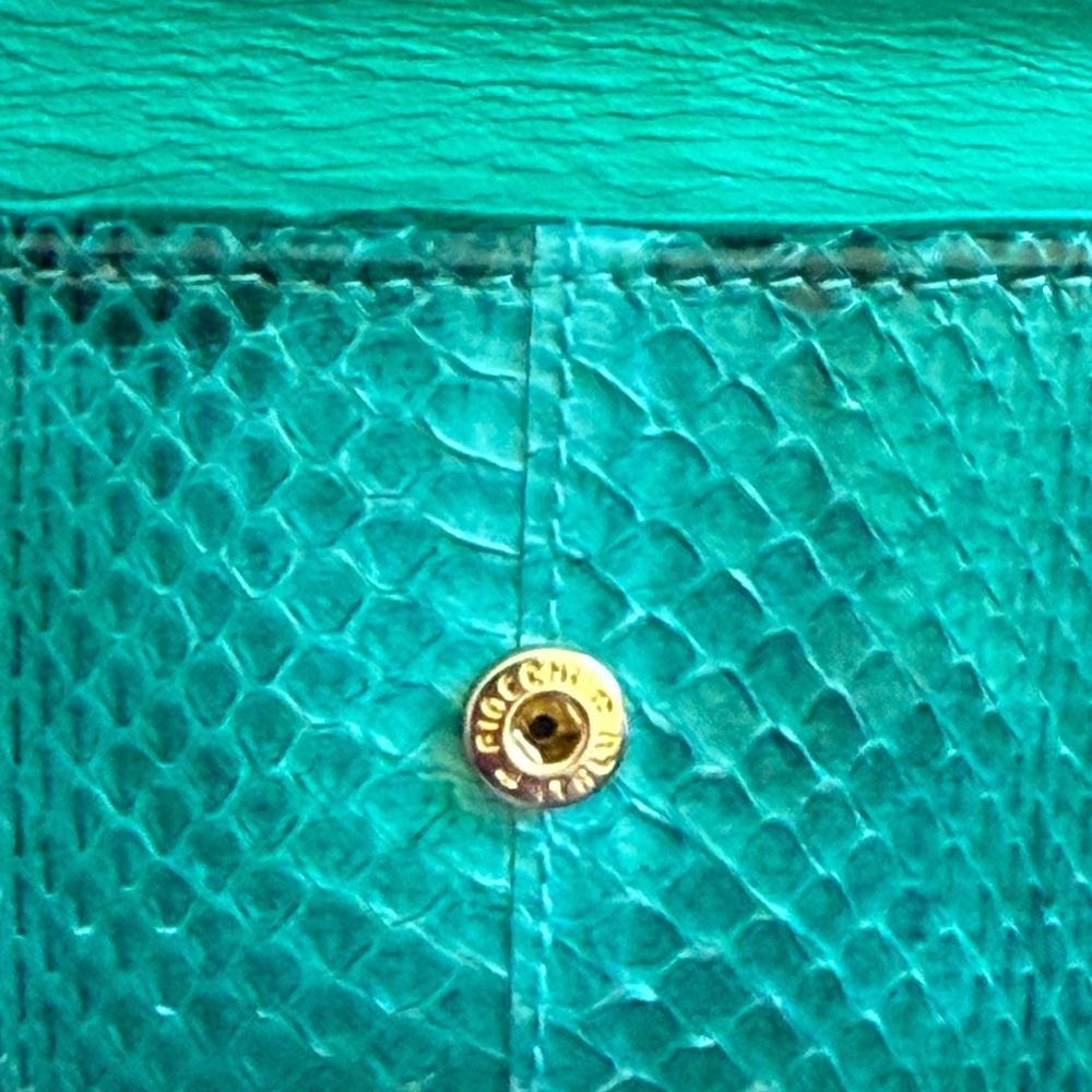 Turquoise Snakeskin Card & Key Organizer - Picture 10 of 10